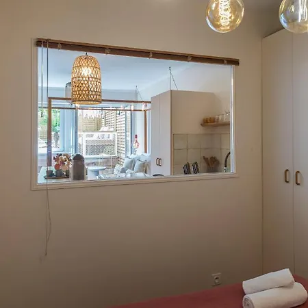 Rose & Garden - Eiffel Tower Apartment Paris